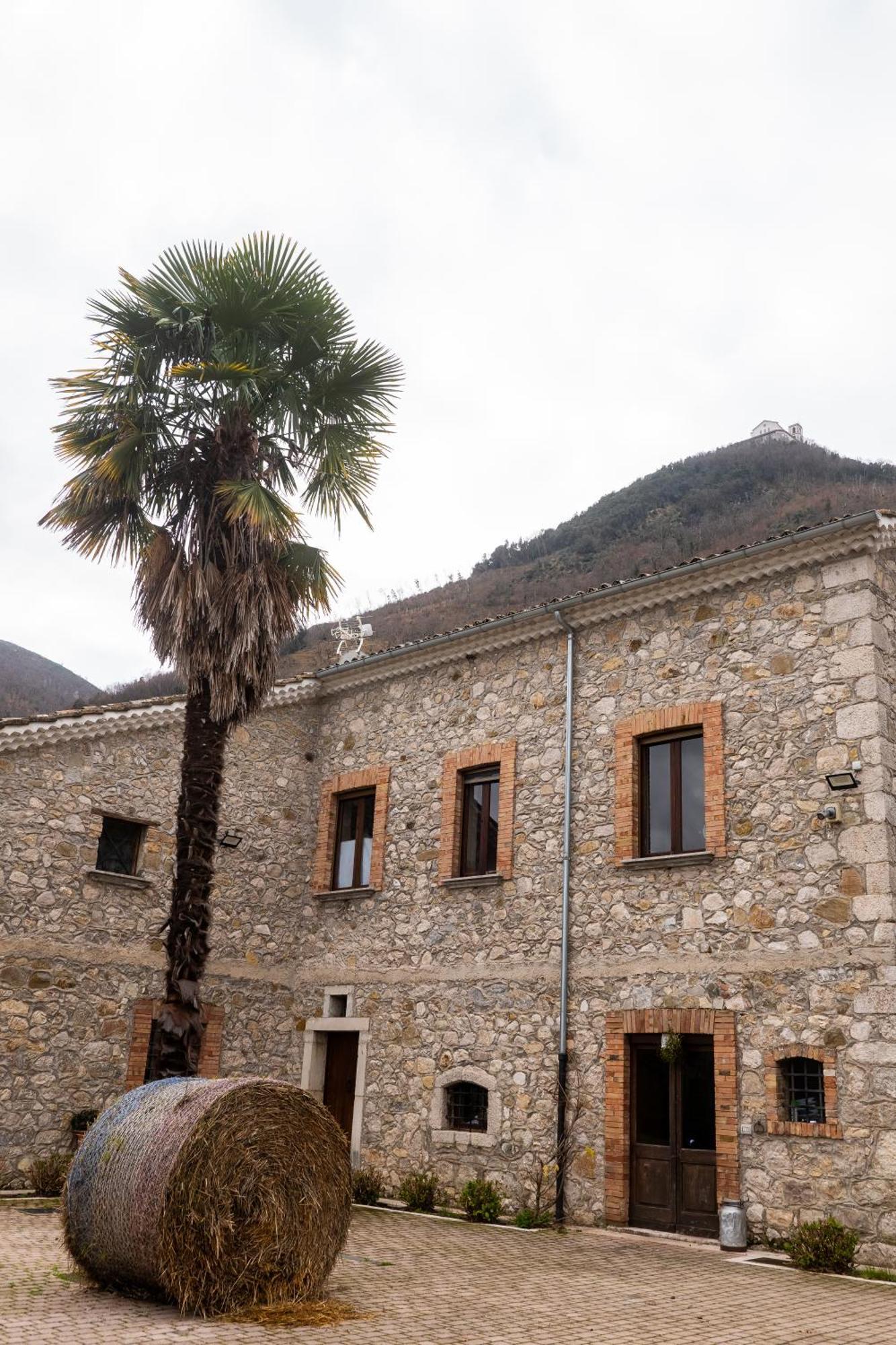 Masseria Boutique B&B Montella Ngoại thất bức ảnh